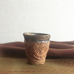 陶器でできた縄文土器風のカップ（2） 1枚目の画像
