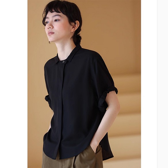 テンセルシャツ　小さい襟半袖シャツ　涼しいゆとりシャツ　ブラック　S-XL#219 1枚目の画像