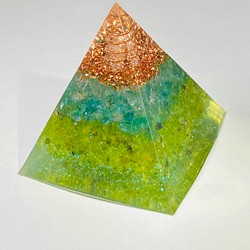 ≪定制≫ [減壓/提神] Pyramid Orgonite 第1張的照片