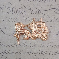 BEHOLD− 馬車 1個 真鍮製 ドイツ製 スタンピング ヴィンテージ風 1枚目の画像