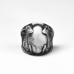 925シルバー チャイニーズドラゴンリング 戦国モチーフデザインのタオタイリング 中国青銅モチーフのリング 1枚目の画像