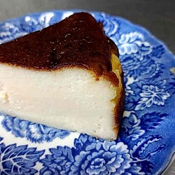 バスクチーズケーキ　12㎝　15㎝　18㎝（画像は15㎝） 1枚目の画像