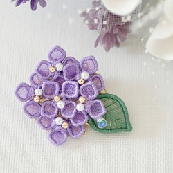 ビーズ刺繍 ブローチ」 のおすすめ人気通販 検索結果｜Creema(クリーマ