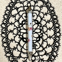 シマエナガのノック式ボールペン(デイジー) 1枚目の画像