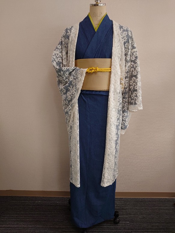 １点物　適度な透け感と立体感のある柄が魅力のオーダードレスに使用するオフ白の高級日本製レースで作製した長羽織 1枚目の画像