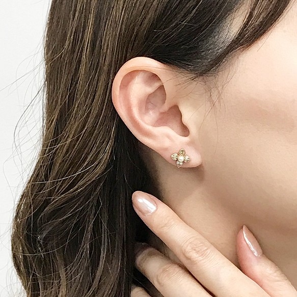 Pearl＆Flower Stone真鍮Brassシルバー925芯ピアス【ete326】 ピアス