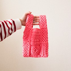 ４種モチーフのクロシェバッグ　Crochet motif×bright pink／クロシェ 1枚目の画像