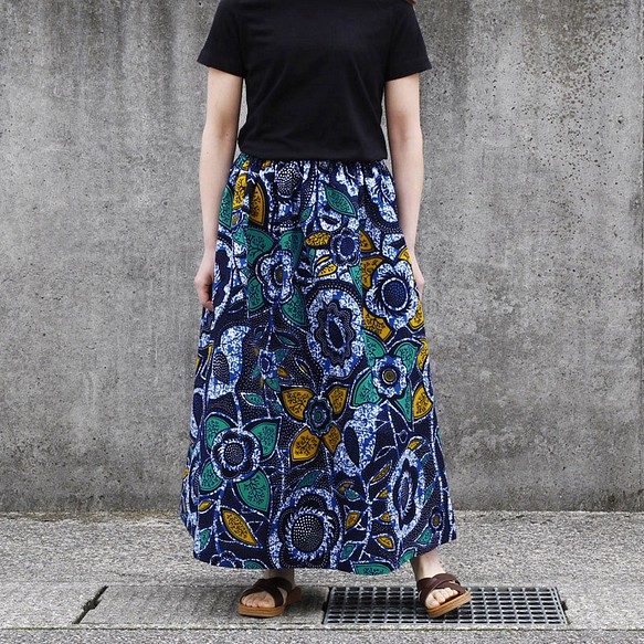 【 M様専用 】アフリカ布のロングスカート（アフリカンプリント）ロング・マキシ 1枚目の画像