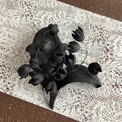 リネンで作った黒い鈴蘭　大 1枚目の画像