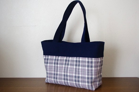 麻糸の手織り　チェックトートバッグ(B5サイズ) 1枚目の画像