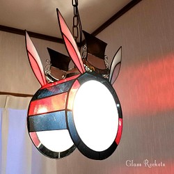 うさぎランプ アリス 送料無料 ウサギ ステンドグラス 照明 ランプ ペンダント 1枚目の画像