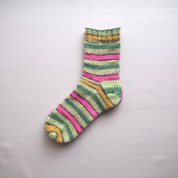 手編みの靴下（REGIA） 1枚目の画像