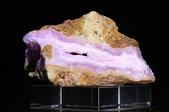 78g『レア』 蛍光 ロータスピンク 天然 アラゴナイト 原石 鉱物 標本｜アフガニスタン ヘルマンド州 産 1枚目の画像