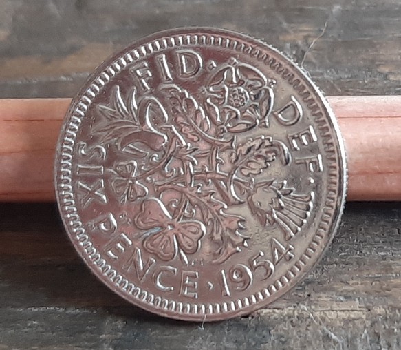 オンラインストア廉価 硬貨100コインセット イギリス 1967年 ラッキー6