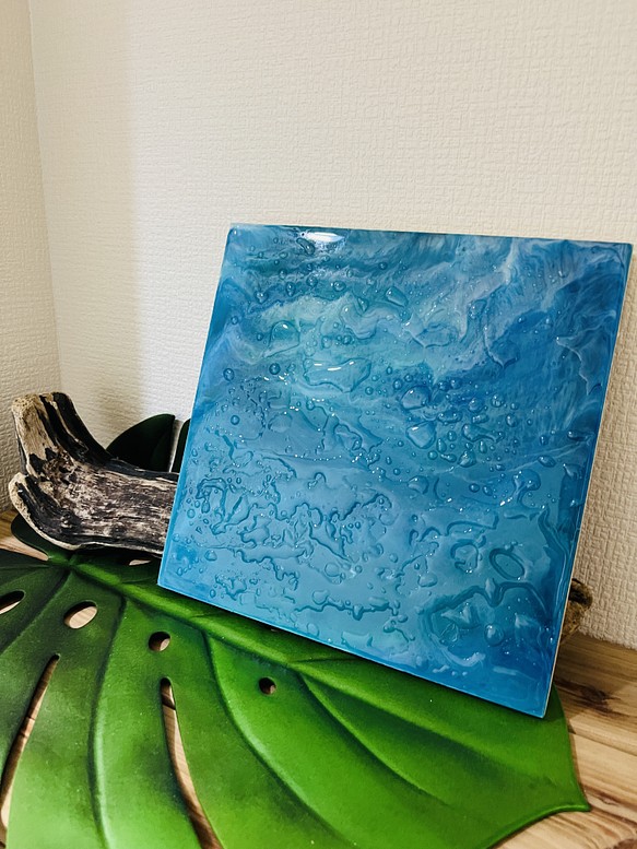 水アート　水滴　海　sea water レジンアート　ミクストメディア　寝室　玄関　インテリア　ブルー　テクスチャー 1枚目の画像