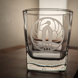 Tsurumaru Watermark Tsuba 威士忌酒杯 第1張的照片