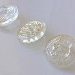 オウム、プラム、つぶつぶ　透明　ヴィンテージチェコビーズVintage Czech Glass Buttons3個 1枚目の画像