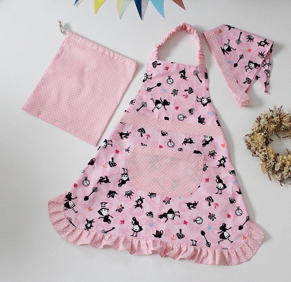 100-120愛麗絲花紋褶邊圍裙套裝粉色（褶邊、童裝、童裝、圍裙、吊帶） 第1張的照片