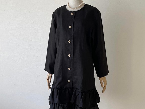 リネン 裾のティアードフリルがかわいい前開きのワンピース 黒 ブラック 無地 M/L 長袖 1枚目の画像