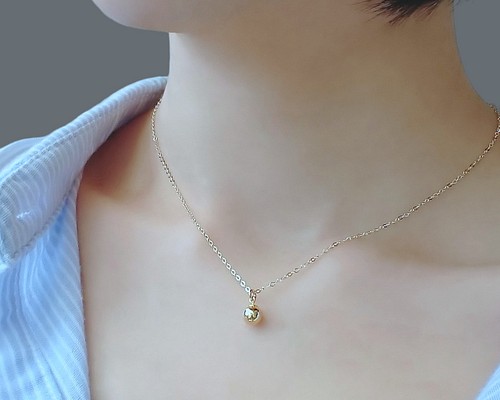 シンプルな小さな金のボール 14K GF ゴールド ネックレス 鎖骨チェーン