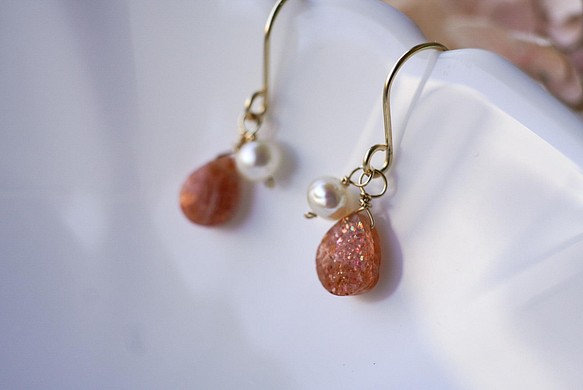 輕珠寶/ 太陽石 珍珠 耳環(耳夾) 六月誕生石 純銀/金/玫瑰金 客製化禮物 第1張的照片