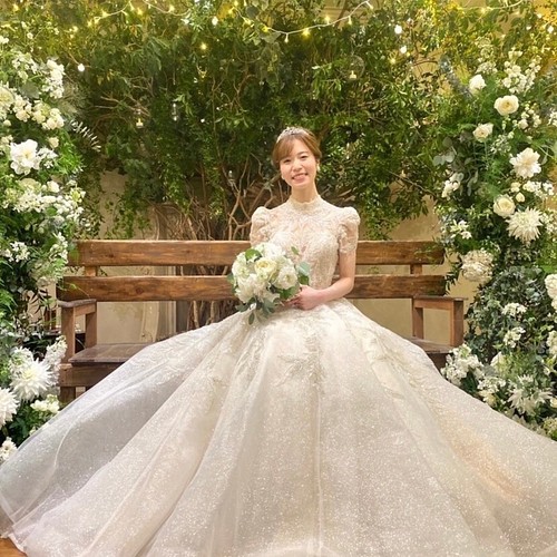 ANNA WEDDING ヘッドドレス テイアラ ピアス ウェディング 用-