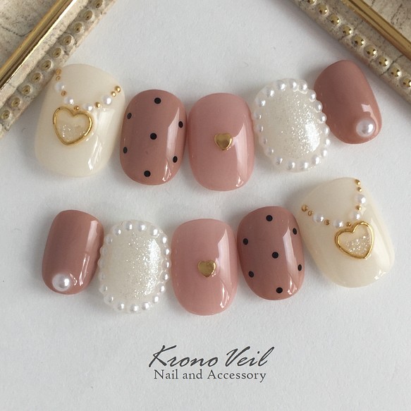 041 ネックレスネイル ドット パール 可愛い 囲み 大人可愛い アクセサリー ネイルチップ ネイルシール Krono Veil 通販 Creema クリーマ ハンドメイド 手作り クラフト作品の販売サイト