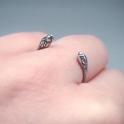 鸚鵡純銀戒指 (尺寸可調節) 第1張的照片