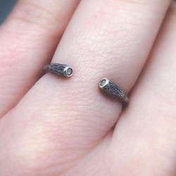 黑橄欖枝純銀戒指 (尺寸可調節) 第1張的照片