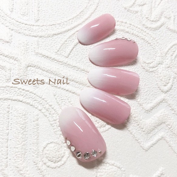 ピンク ホワイトグラデーション No 2 ネイルチップ ネイルシール Sweetsnail 通販 Creema クリーマ ハンドメイド 手作り クラフト作品の販売サイト