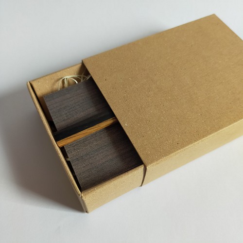 【ラッピング不可】 簡易ケースと有料BOX ブローチ/コサージュ