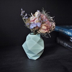 磁器 一輪挿し・花瓶・花器 のおすすめ人気通販｜Creema(クリーマ