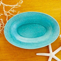 エメラルドブルーのオーバル皿　odm-３ 1枚目の画像