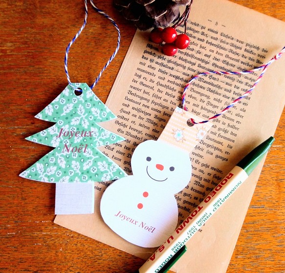 クリスマスカード 雪だるまとツリー ミニカード カード レター Mon Livre 通販 Creema クリーマ ハンドメイド 手作り クラフト作品の販売サイト