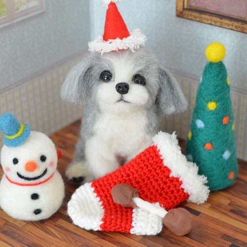 羊毛フェルト 犬 シーズーちゃんのクリスマス＆お正月２wayタイプ 羊毛