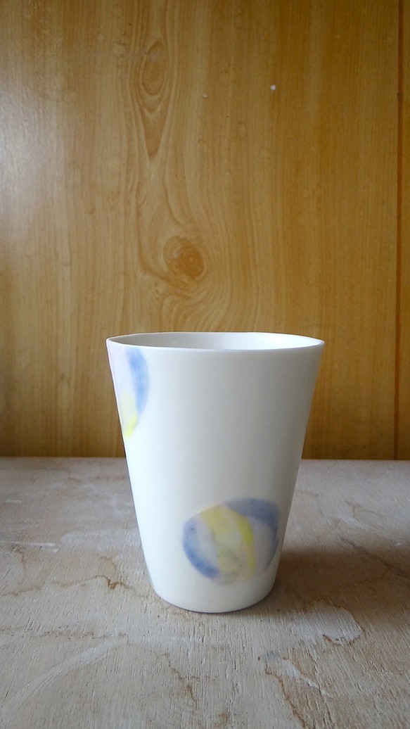 シャボン玉のカップ 1枚目の画像