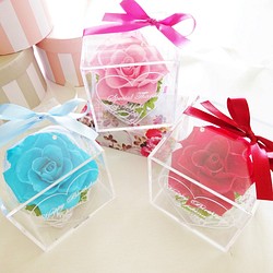 《名入れギフト☆メッセージ刻印》message ROSE “Rose bouquet” 一輪のバラのフラワーボックス 1枚目の画像