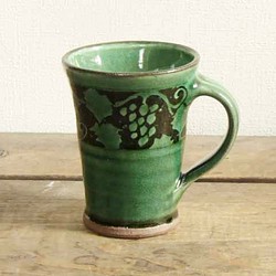 ブドウのマグカップ（緑） 1枚目の画像