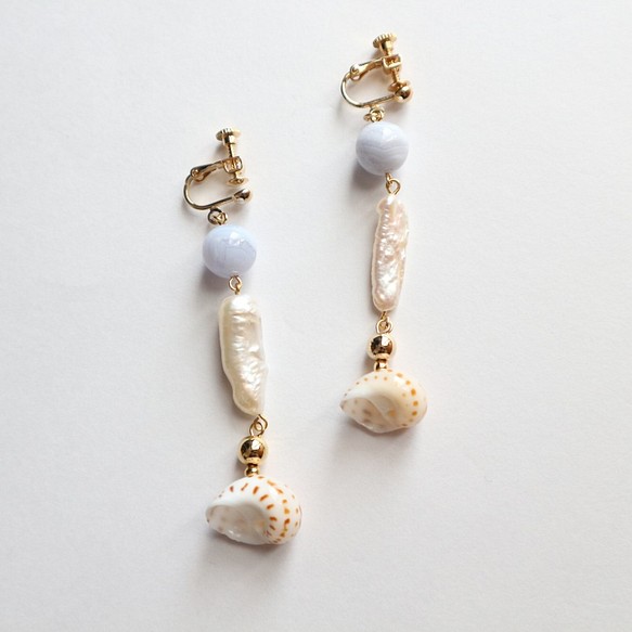 貝殼和珍珠耳環（無環耳環） 第1張的照片