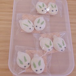 雪ウサギのほろほろクッキー(２個1組)×2袋 1枚目の画像