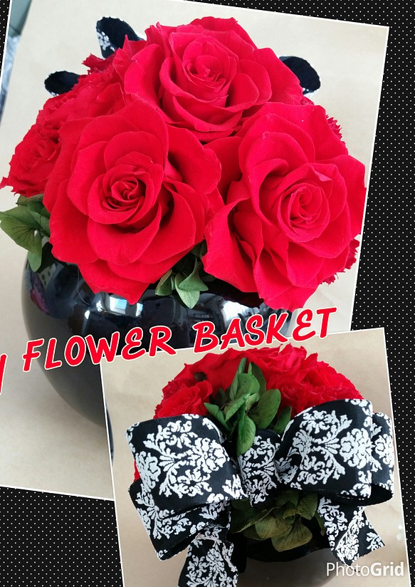 赤のバラと黒の花器がすてきなジェニー 1枚目の画像
