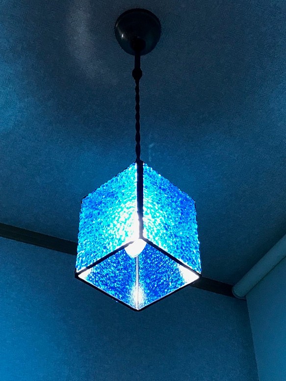 【照明】ステンドグラス ペンダントライト BLUE ギフト 1枚目の画像