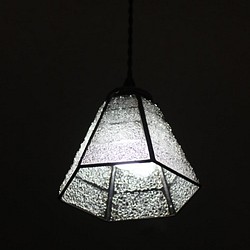 【燈飾彩繪玻璃吊燈六面體清晰融合禮品 第1張的照片