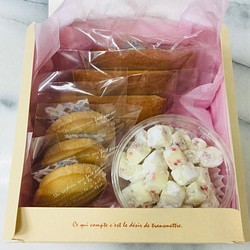 人気Ｎｏ．1生チョコいちご（大）と焼菓子セット(フィナンシェ3個とディアマン3枚) 1枚目の画像