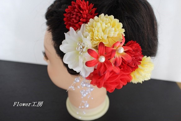 オーガンジーバラ（赤）と菊の髪飾り　4点セット 1枚目の画像