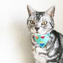 まじめな首輪【ごはんいっぱい柄】目立つバンダナ風／猫にやさしい選べるアジャスター猫首輪 安全首輪 子猫 成猫 1枚目の画像