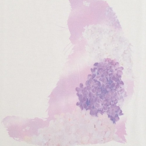 かわいい子猫とライラックのｔシャツ 薄紫 受注制作 サイズいろいろ Tシャツ カットソー Kotomi 通販 Creema クリーマ ハンドメイド 手作り クラフト作品の販売サイト