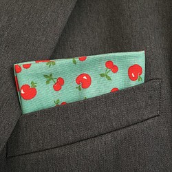 【ポケットチーフ】林檎とサクランボ 1枚目の画像
