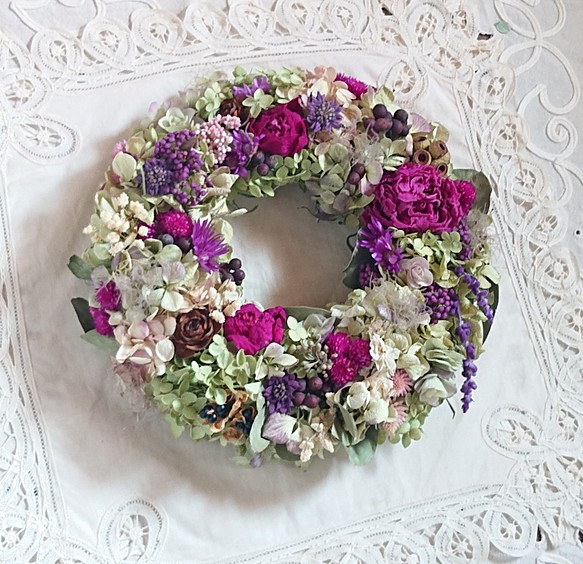 ―botanical cake―葡萄色のお花リース 1枚目の画像