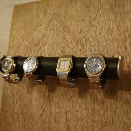 腕時計スタンド　ブラック4本掛け丸パイプウォッチ収納壁付きスタンド　ak-design